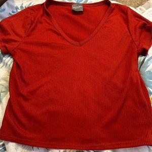 Cropped V-neck T-shirt